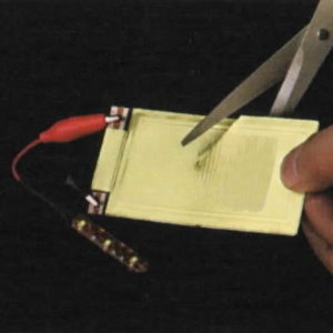 特性_cut-small.jpg